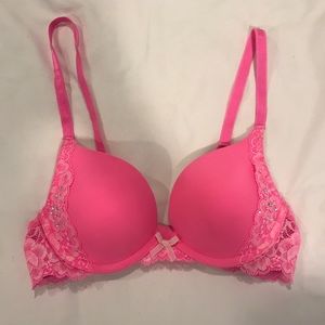 Victoria’s Secret Hot Pink Bra - Never Worn